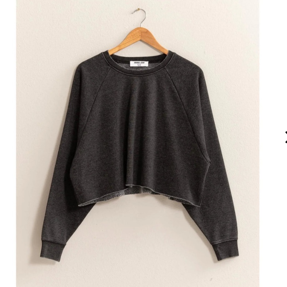 NWT double Zero Cropped Crew Neck Sweatshirt